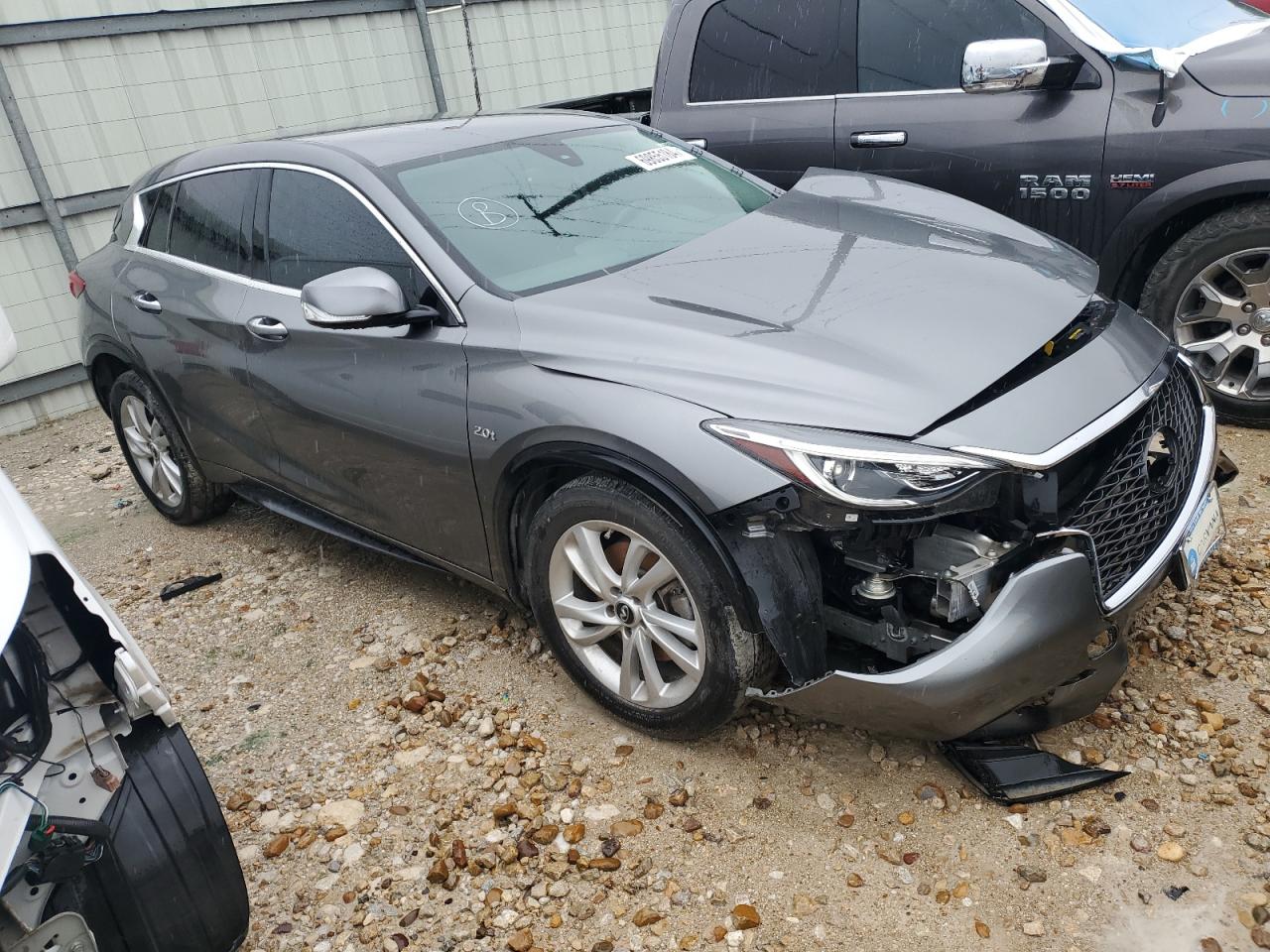 2018 Infiniti QX30 - Image 4