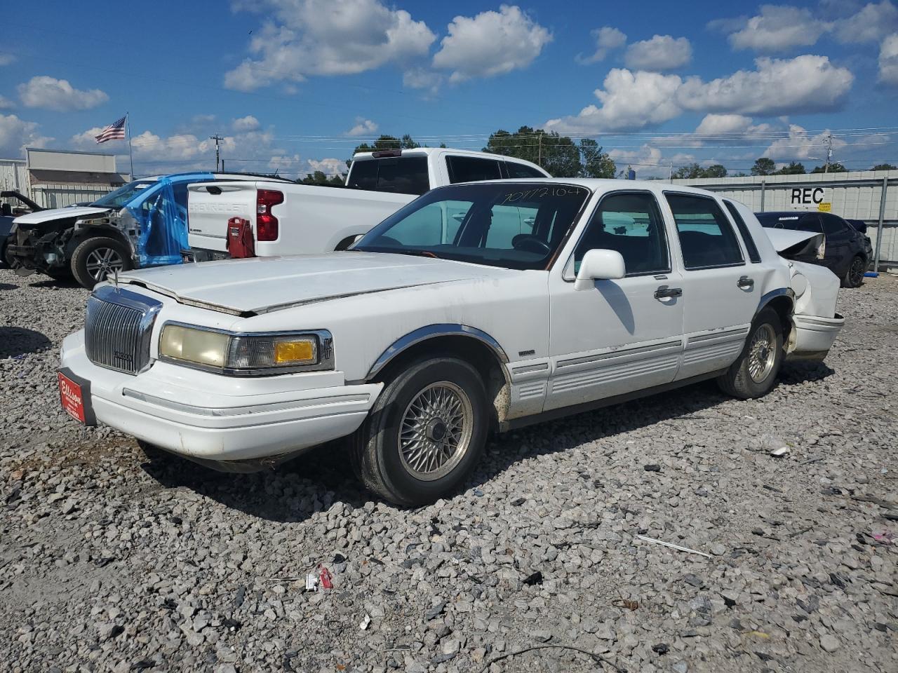 1996 Lincoln Town Car - Image 1