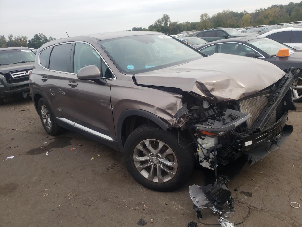 VIN 5NMS2CAD0KH125217 2019 HYUNDAI SANTA FE no.4