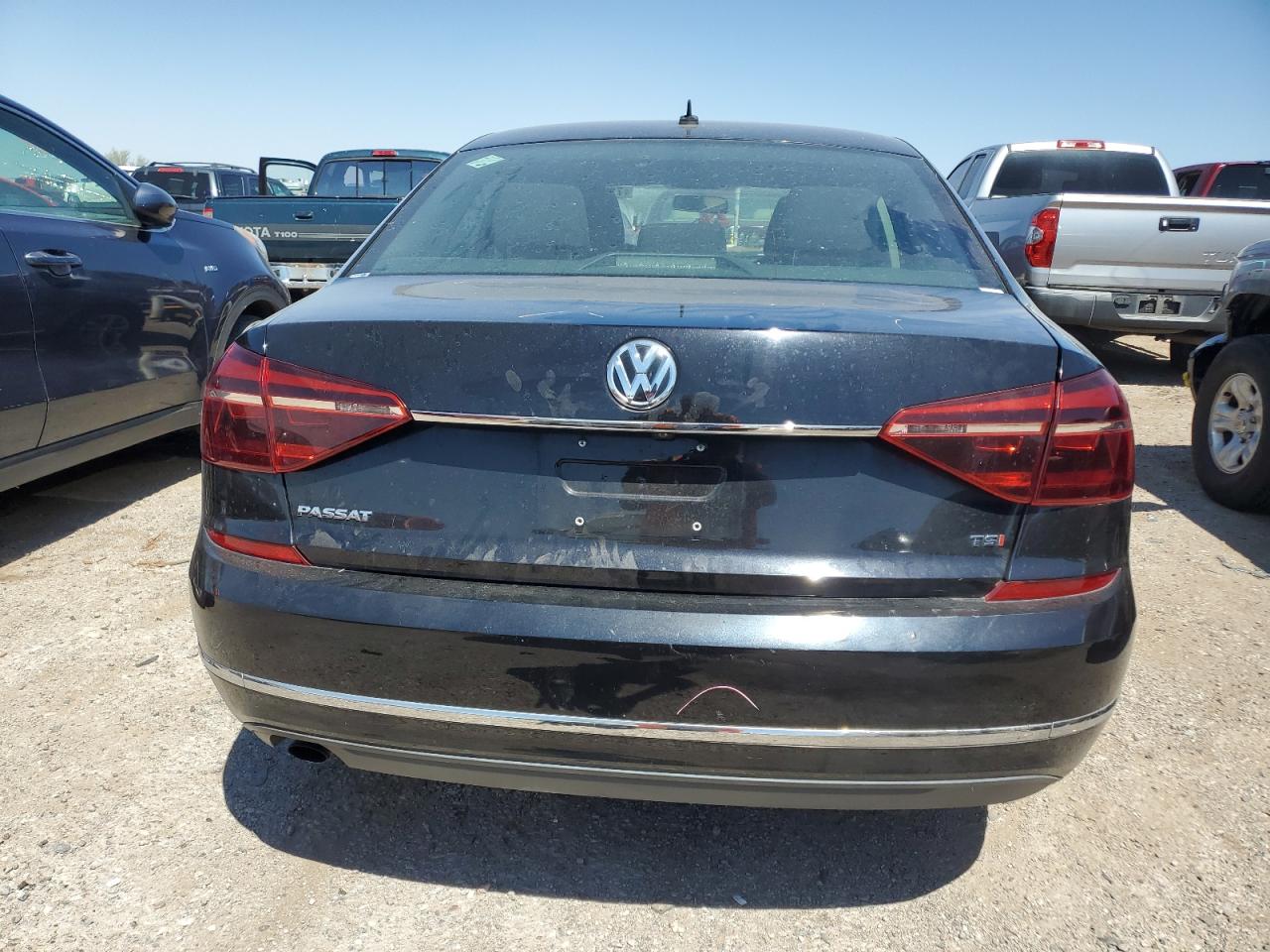 2017 Volkswagen Passat S VIN: 1VWAT7A35HC043835 Lot: 71121084