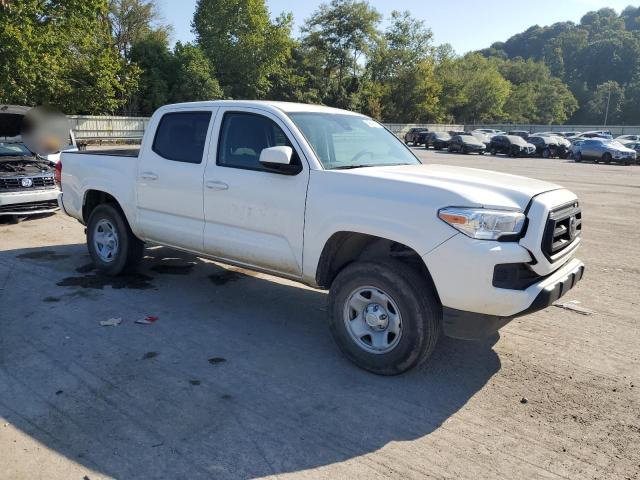  TOYOTA TACOMA 2022 Білий