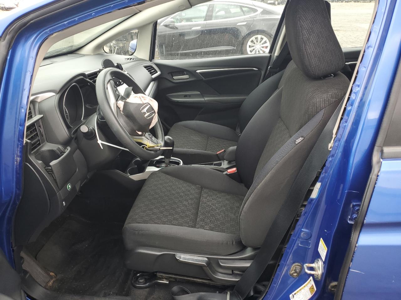 3HGGK5H5XFM748428 2015 Honda Fit Lx