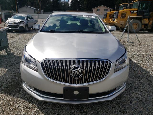 Седани BUICK LACROSSE 2015 Сріблястий