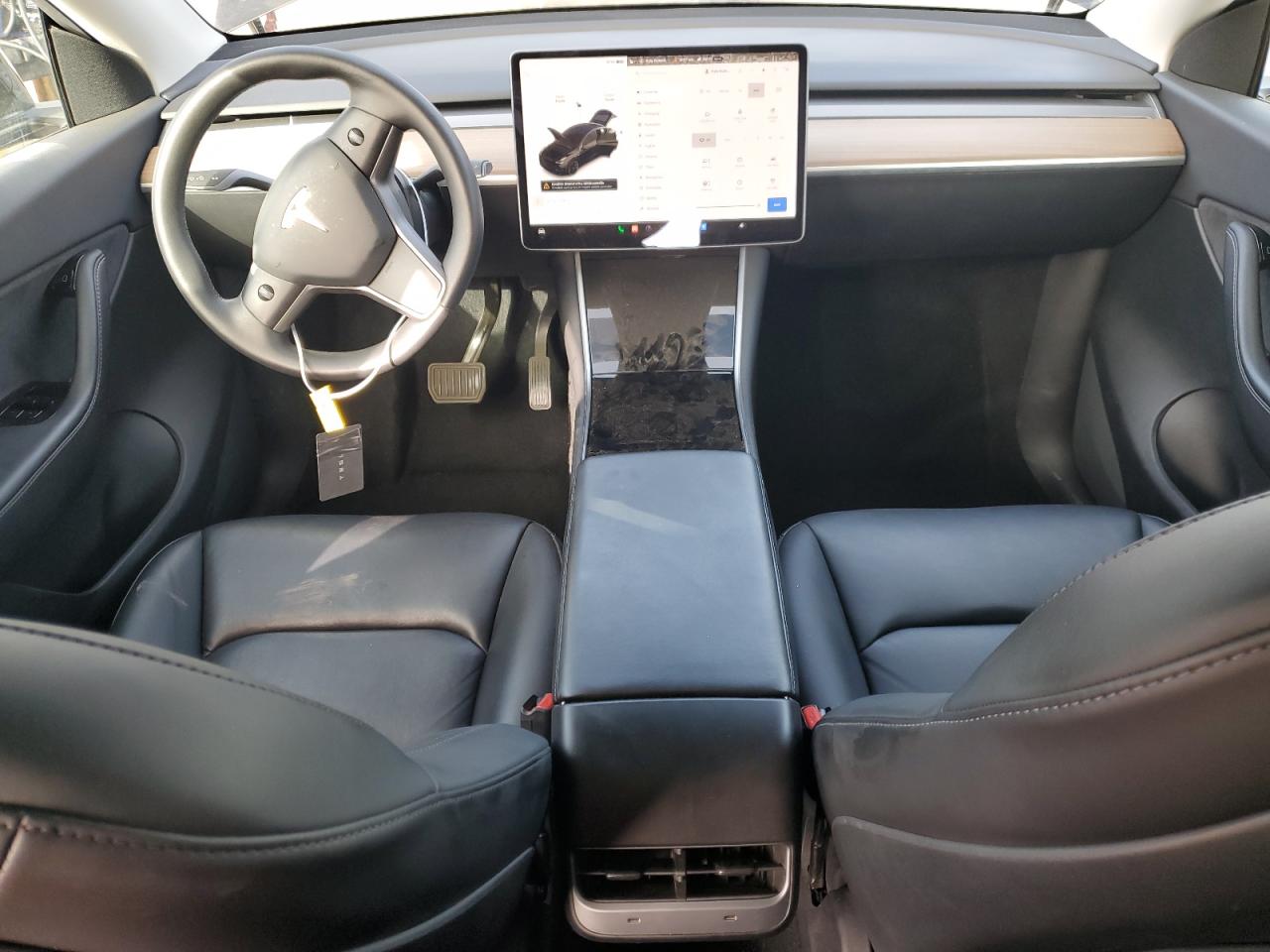 5YJYGDEE0MF097749 2021 Tesla Model Y