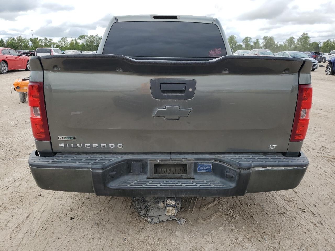 3GCPCSE05BG301131 2011 Chevrolet Silverado C1500 Lt