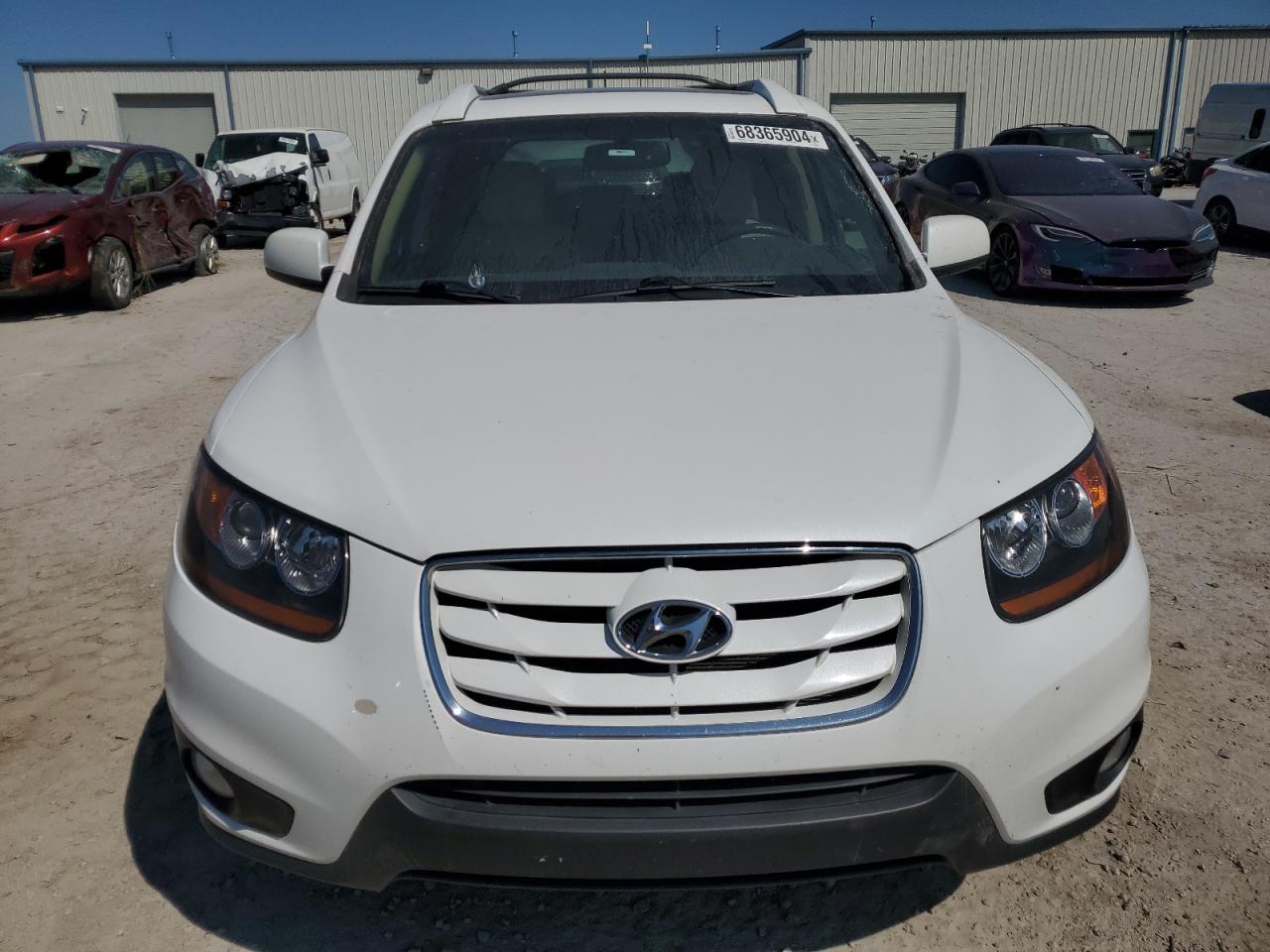 2011 Hyundai Santa Fe - Image 5