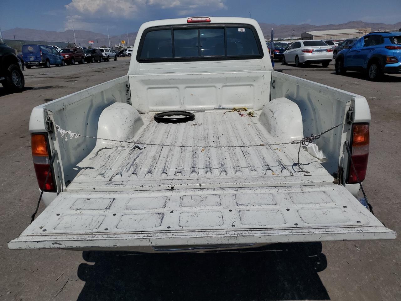 4TAVL52N6WZ133820 1998 Toyota Tacoma Xtracab