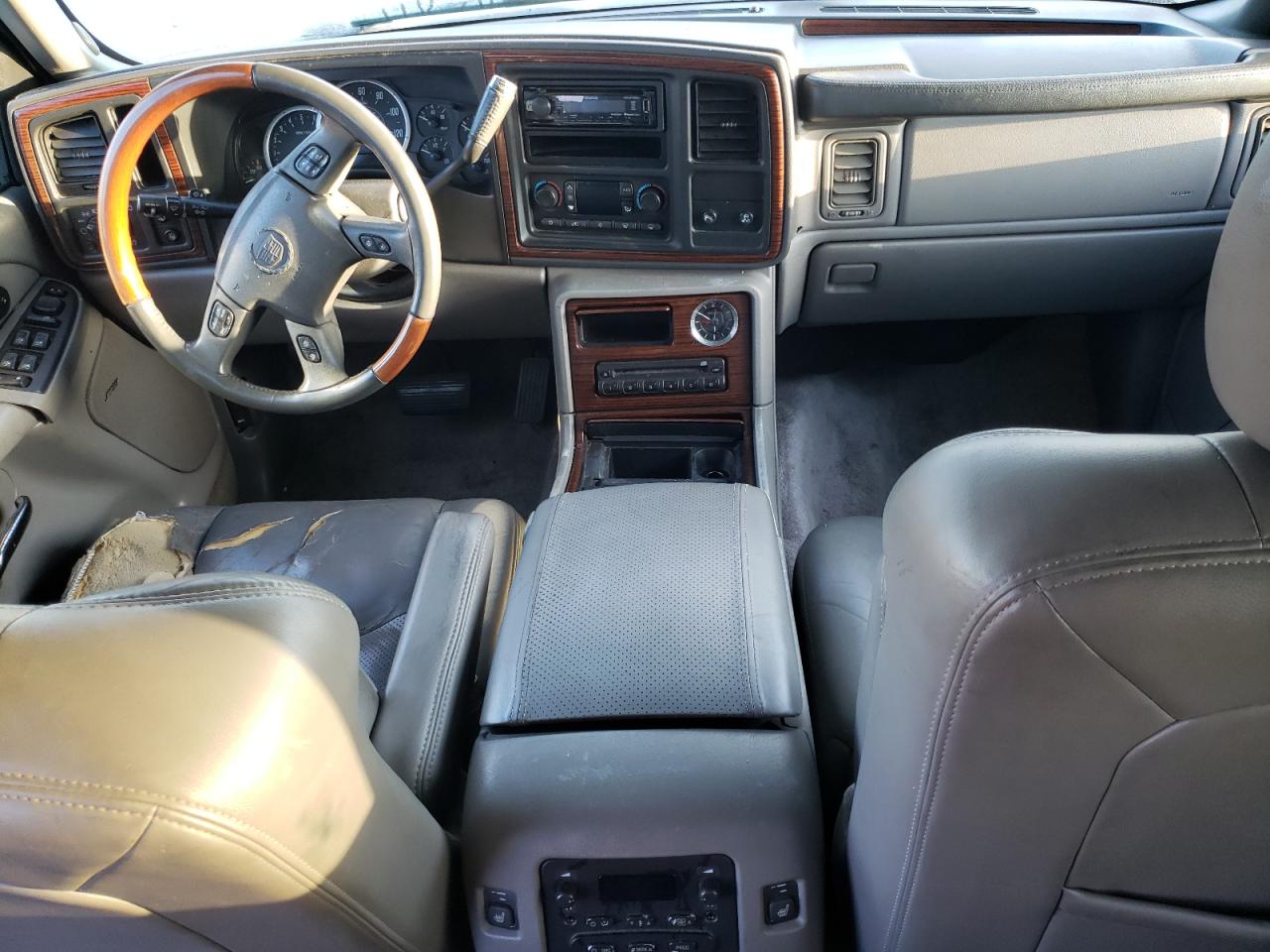 1GYEK63N63R170738 2003 Cadillac Escalade Luxury