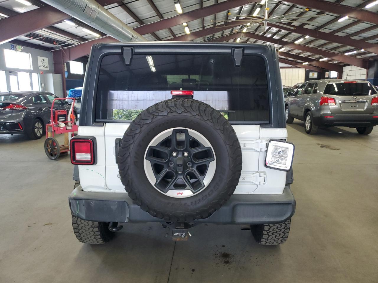 2018 Jeep Wrangler Unlimited Sport VIN: 1C4HJXDG0JW119438 Lot: 71462944