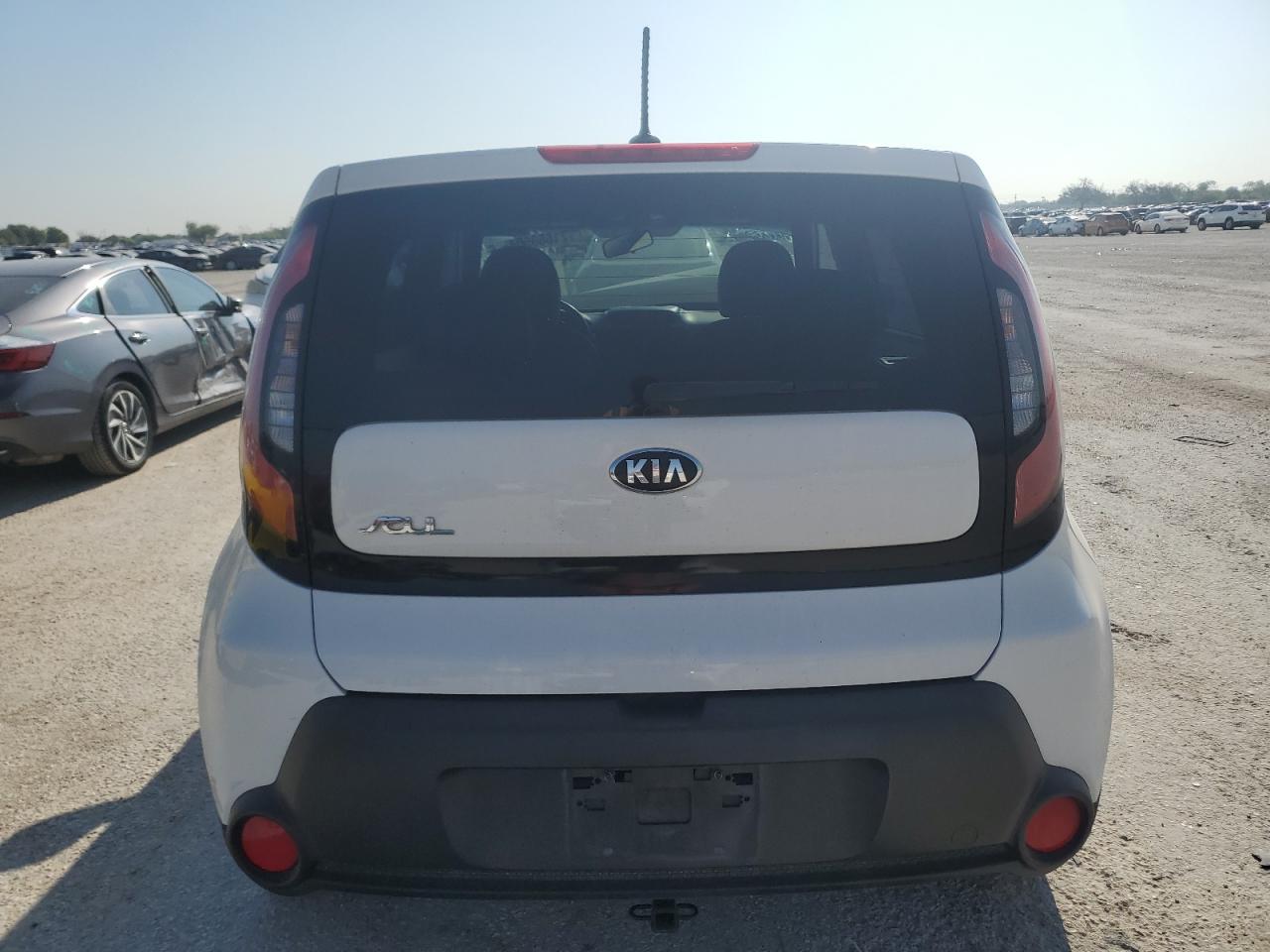 2016 Kia Soul VIN: KNDJN2A21G7361255 Lot: 71663504