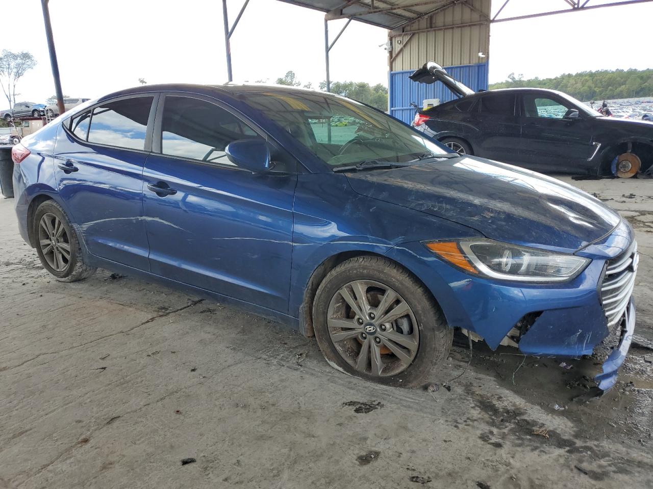 2018 Hyundai Elantra - Image 4