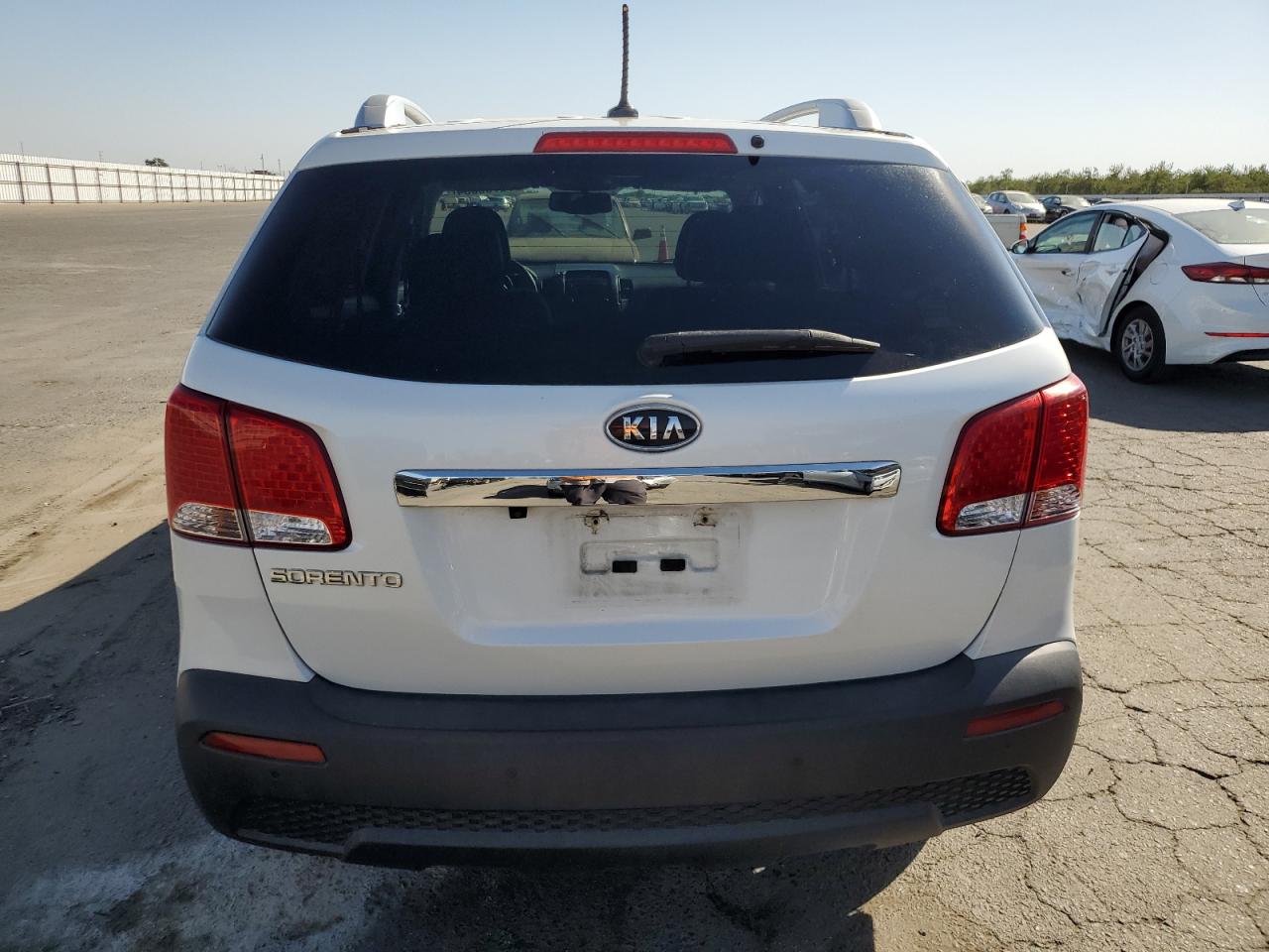 5XYKT4A63CG214571 2012 Kia Sorento Base