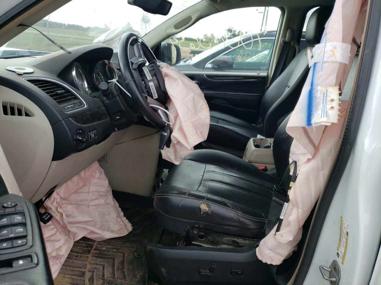 2014 Chrysler Town & Country Touring L VIN: 2C4RC1CG1ER164285 Lot: 70385634