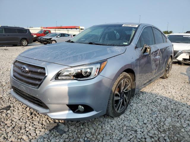  SUBARU LEGACY 2017 Srebrny