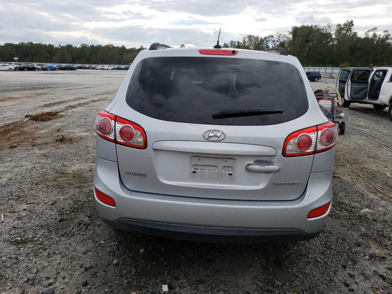 2010 Hyundai Santa Fe Gls VIN: 5NMSG3AB0AH345228 Lot: 73937304