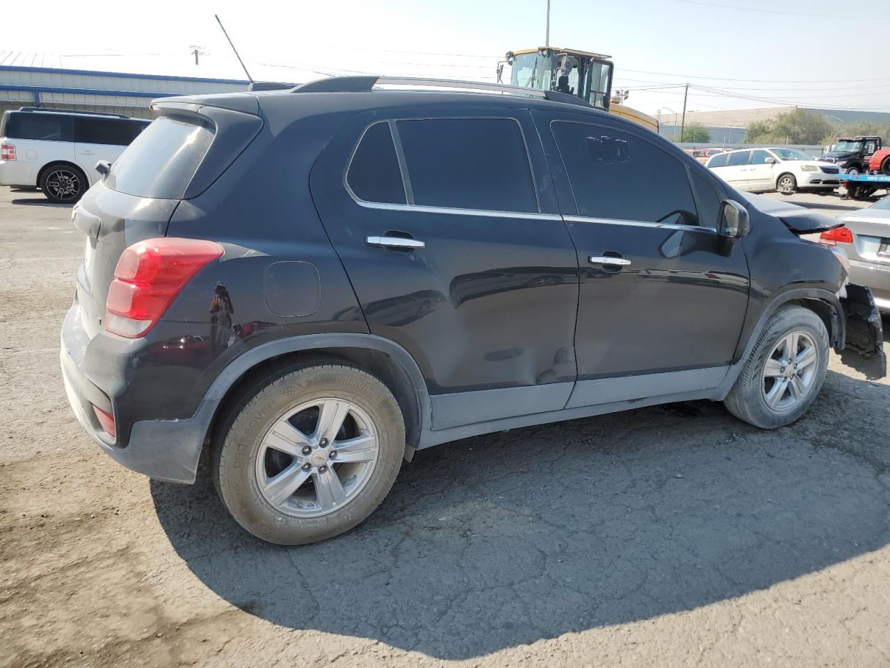 VIN KL7CJLSB4LB008201 2020 CHEVROLET TRAX no.3