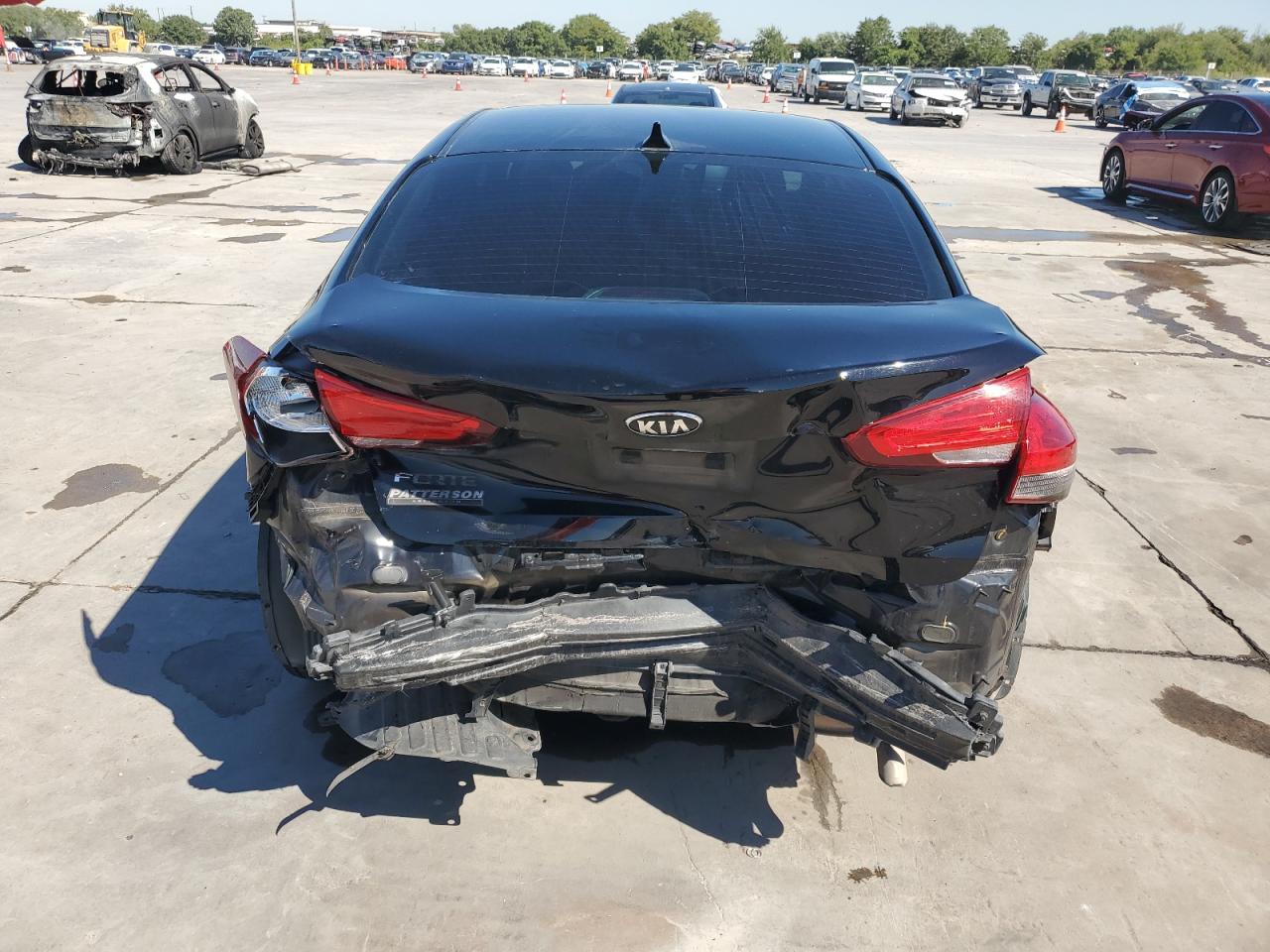 2017 Kia Forte Lx VIN: 3KPFK4A74HE122905 Lot: 70501454