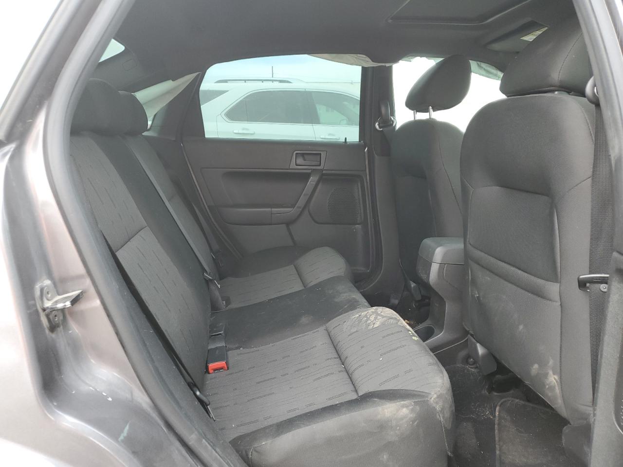 1FAHP3FN1AW234591 2010 Ford Focus Se