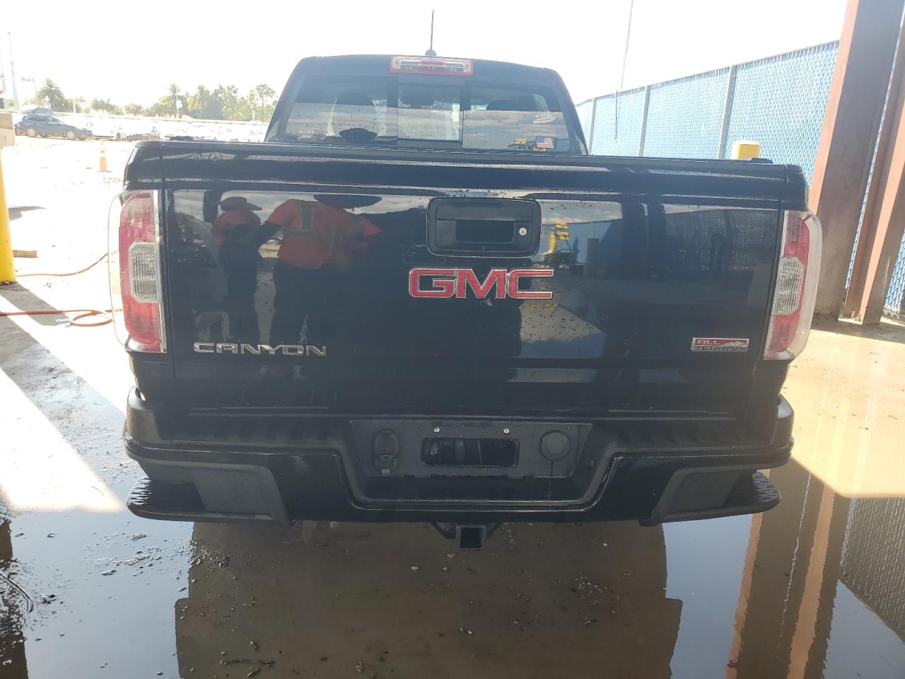 1GTG6CE38G1100935 2016 GMC Canyon Sle