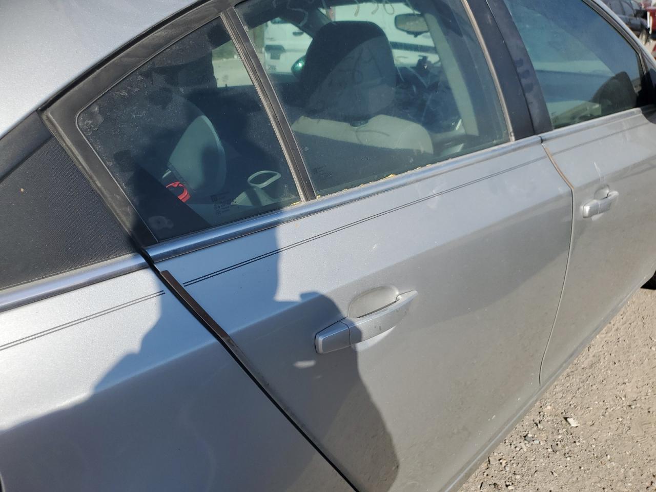 2012 Chevrolet Cruze - Image 10