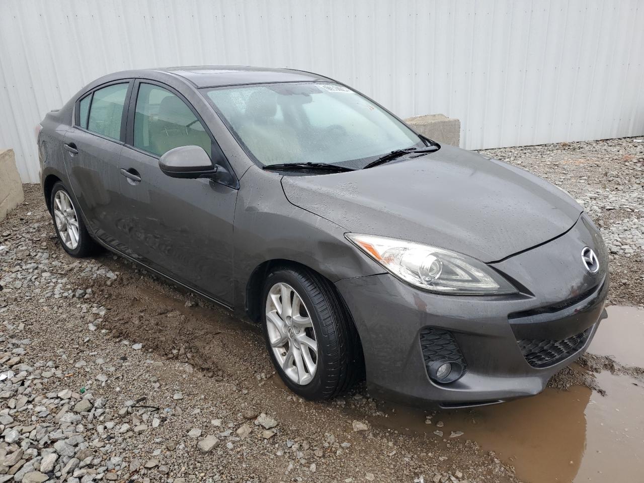 2012 Mazda 3 - Image 4
