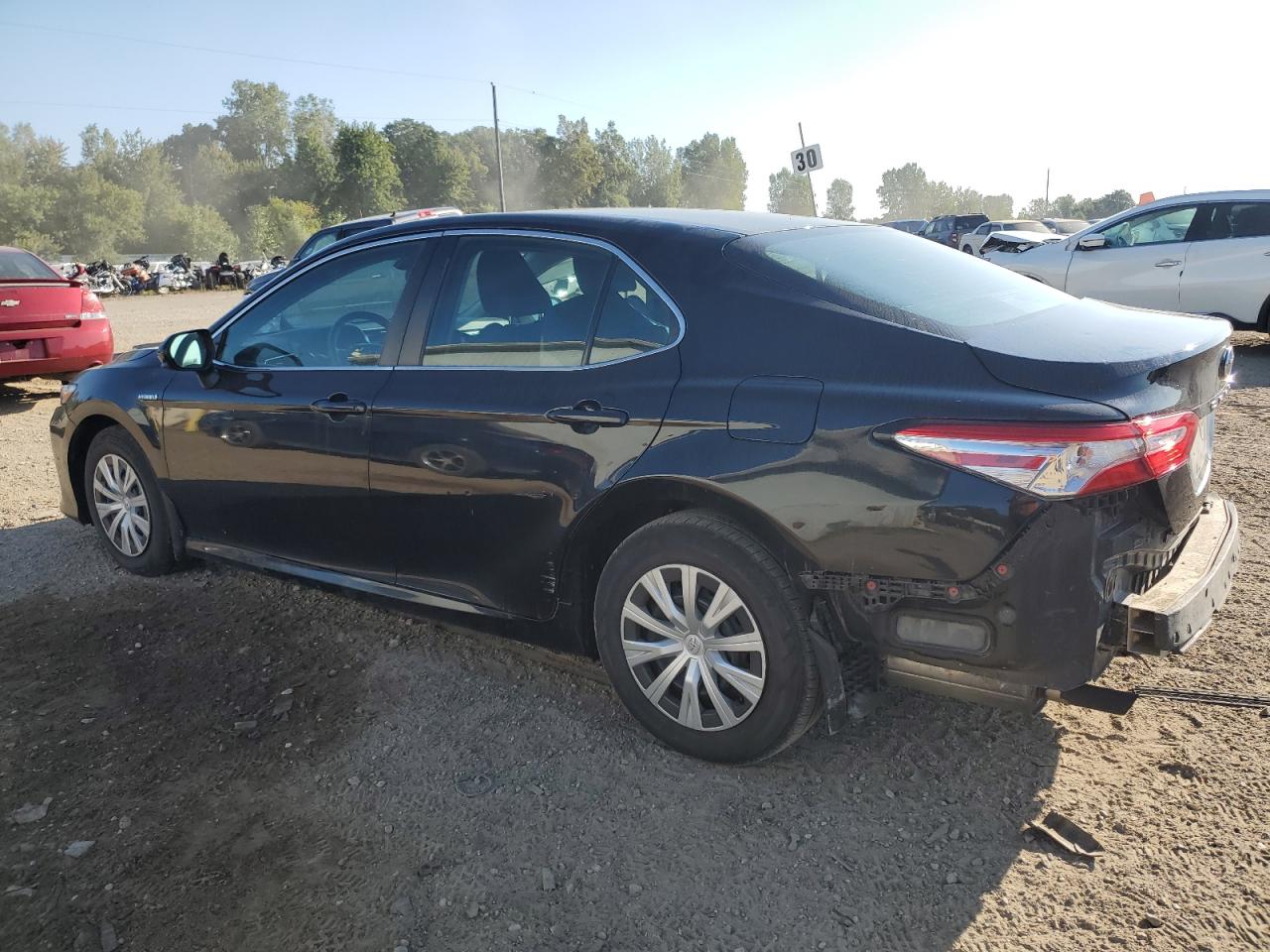 4T1B31HK2JU508357 2018 TOYOTA CAMRY - Image 2