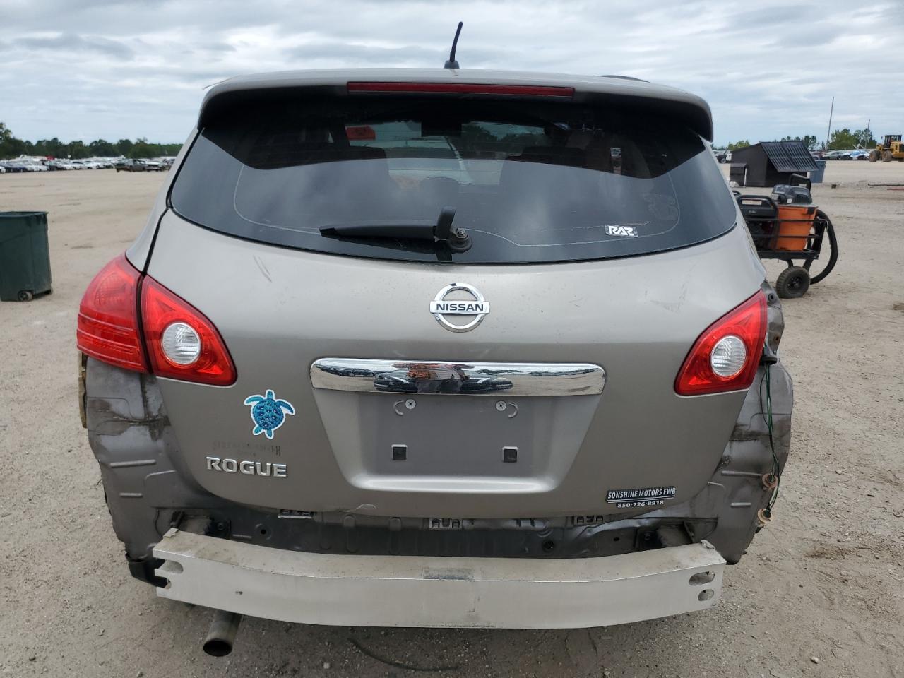 2011 Nissan Rogue - Image 6