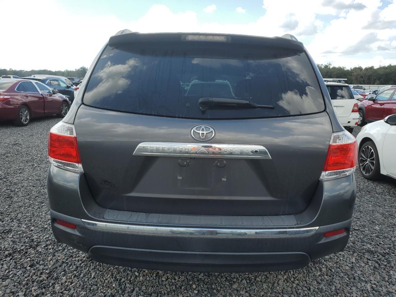 5TDYK3EH4DS114146 2013 Toyota Highlander Limited