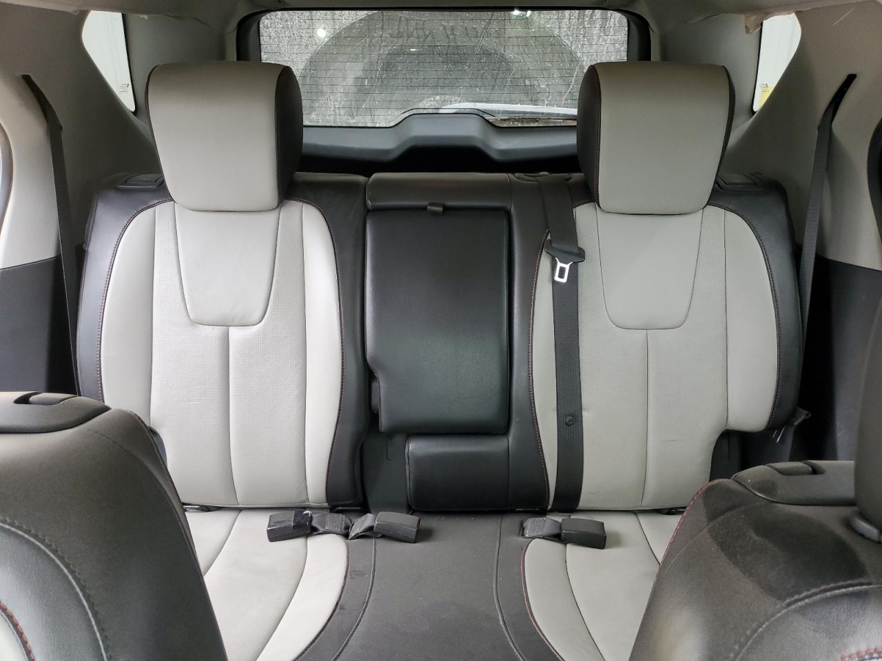 2011 Chevrolet Equinox - Image 10