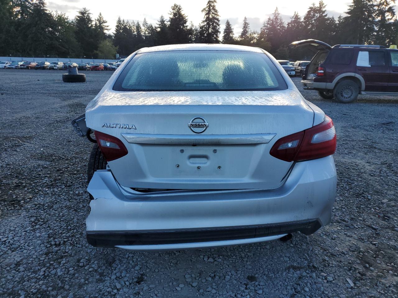 1N4AL3AP3JC163305 2018 Nissan Altima 2.5