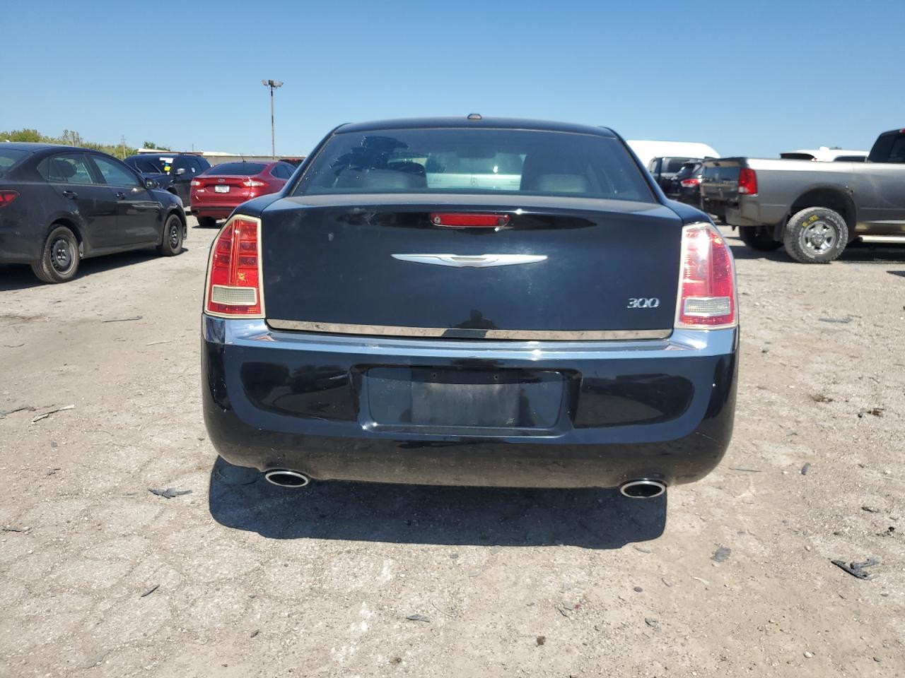 2C3CCACG7CH216273 2012 Chrysler 300 Limited