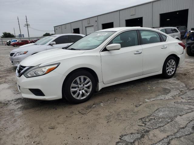  NISSAN ALTIMA 2018 White