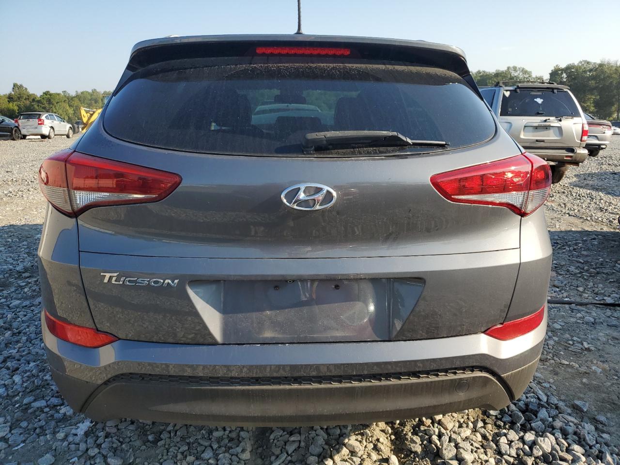 KM8J33A47HU332628 2017 Hyundai Tucson Limited