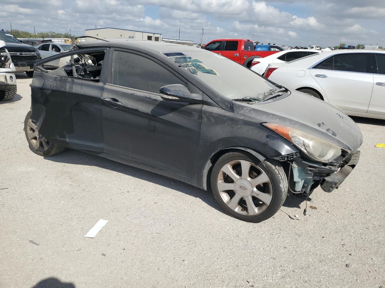 2011 Hyundai Elantra - Image 4