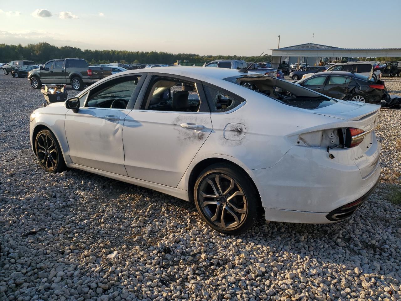 3FA6P0T90HR265955 2017 FORD FUSION - Image 2