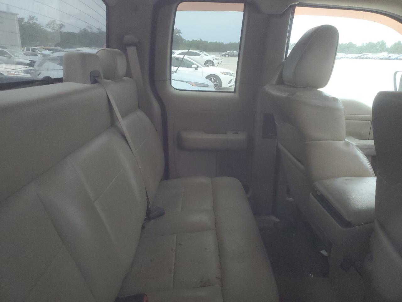 2005 Ford F-150 - Image 10
