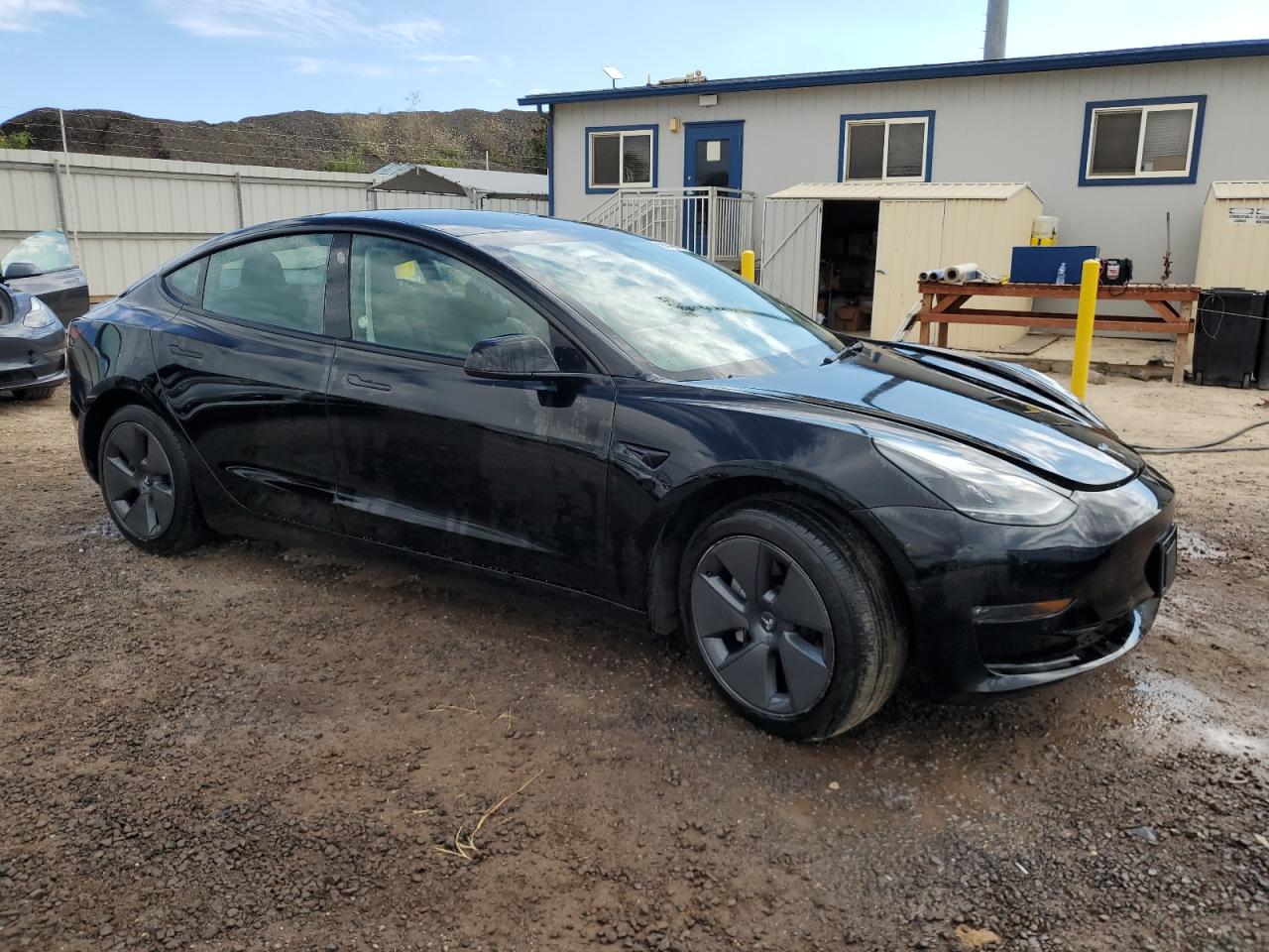 5YJ3E1EB3NF257693 Tesla Model 3  4