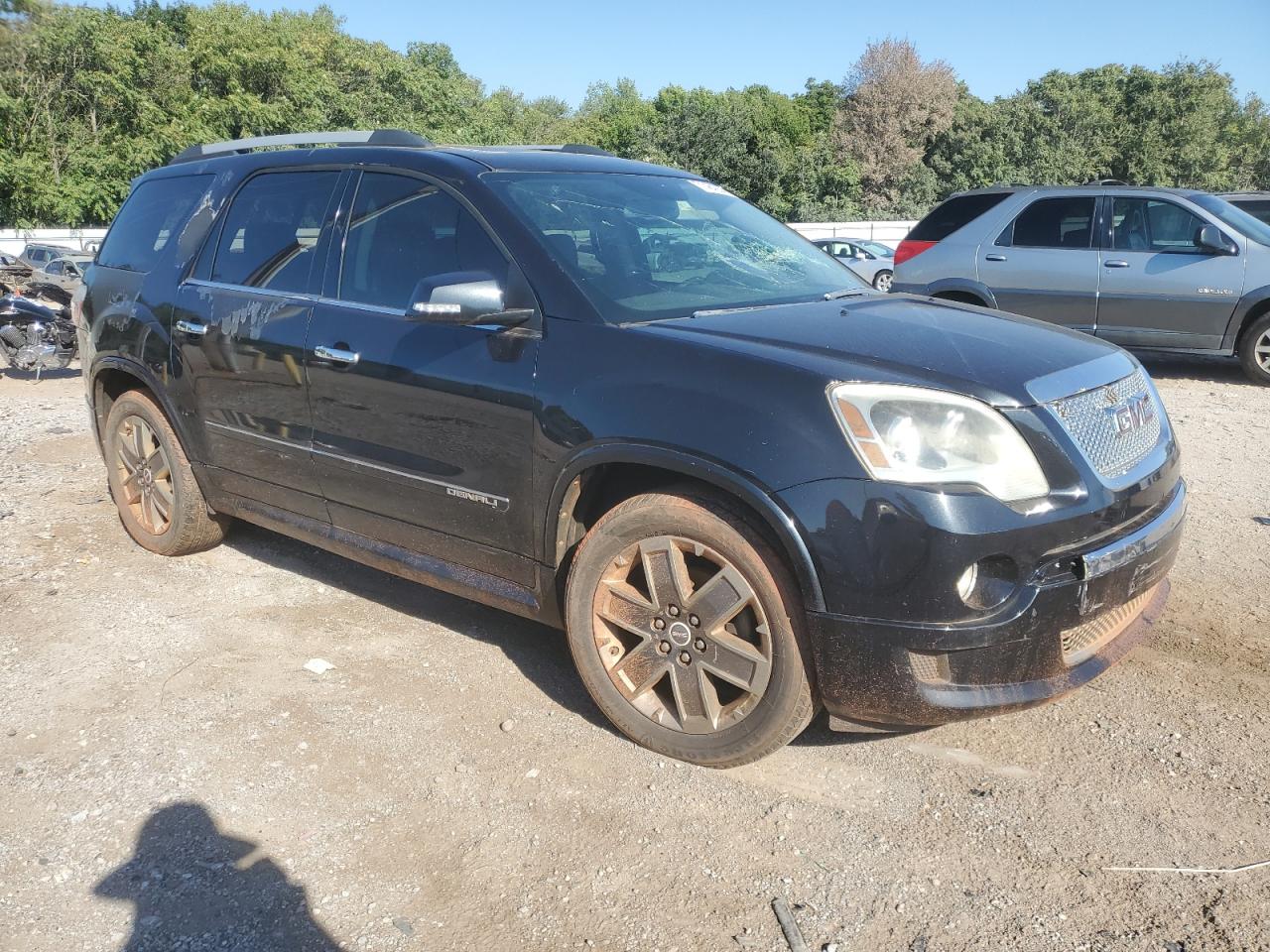 2011 GMC Acadia - Image 4