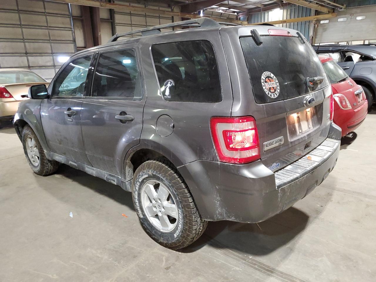 2010 Ford Escape - Image 2