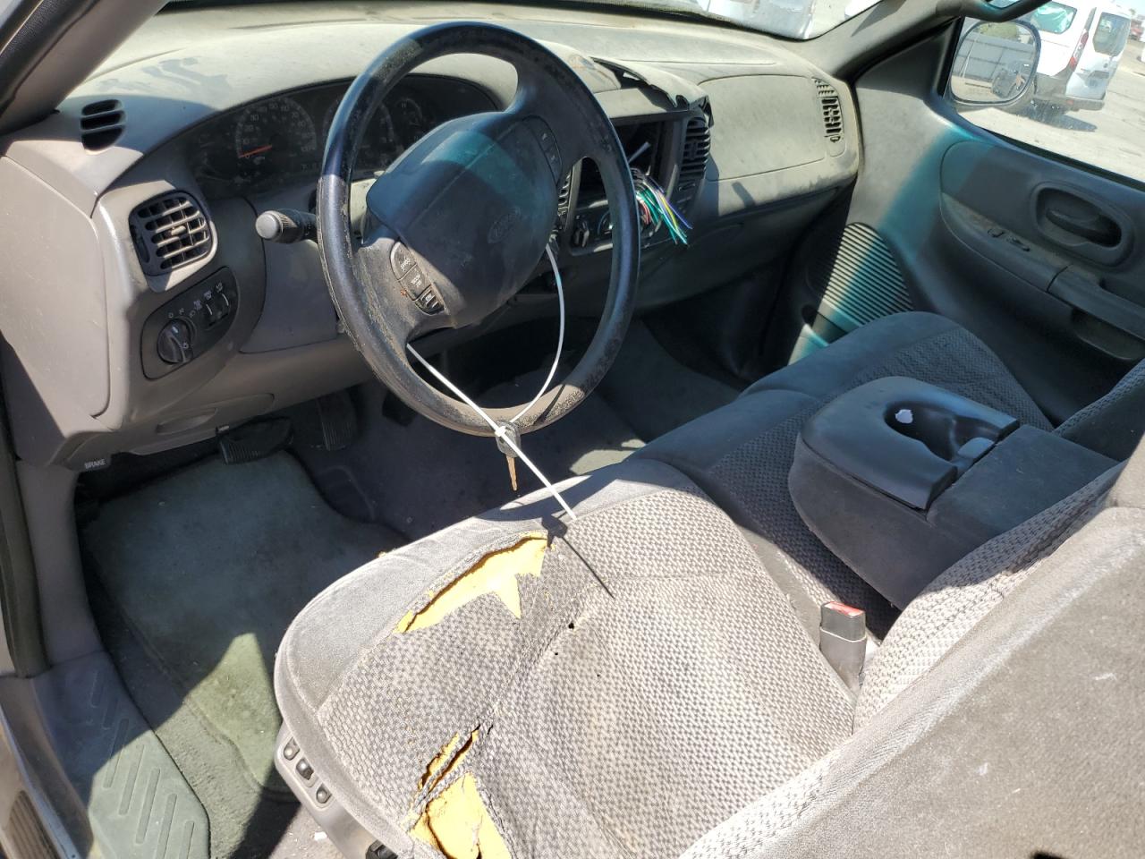 1999 Ford F250 VIN: 1FTPX28L0XKA18887 Lot: 73219194