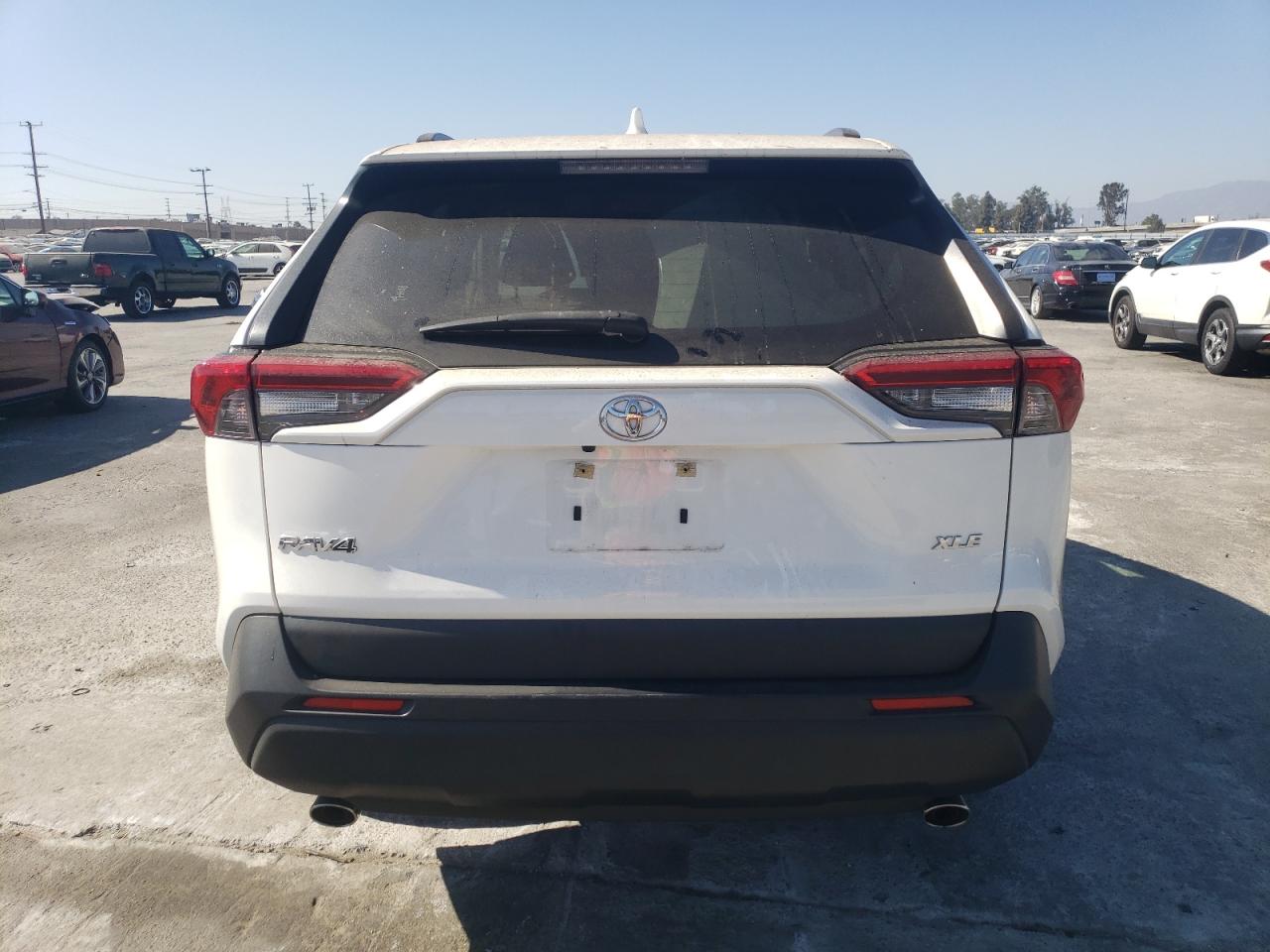 2019 Toyota Rav4 Xle VIN: JTMW1RFV5KD021033 Lot: 73054274