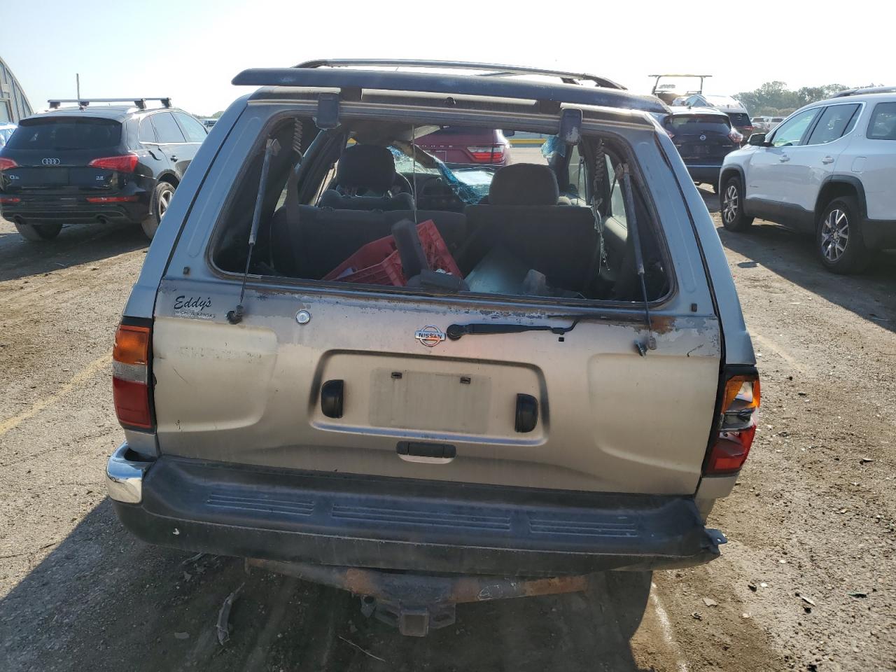 1998 Nissan Pathfinder Xe VIN: JN8AR05S6WW287987 Lot: 70244424