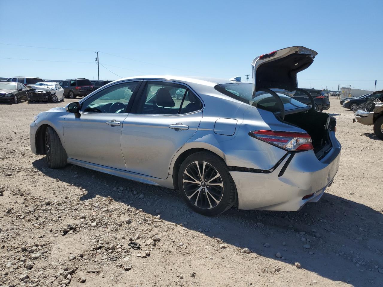 4T1B11HK8KU741201 2019 Toyota Camry L