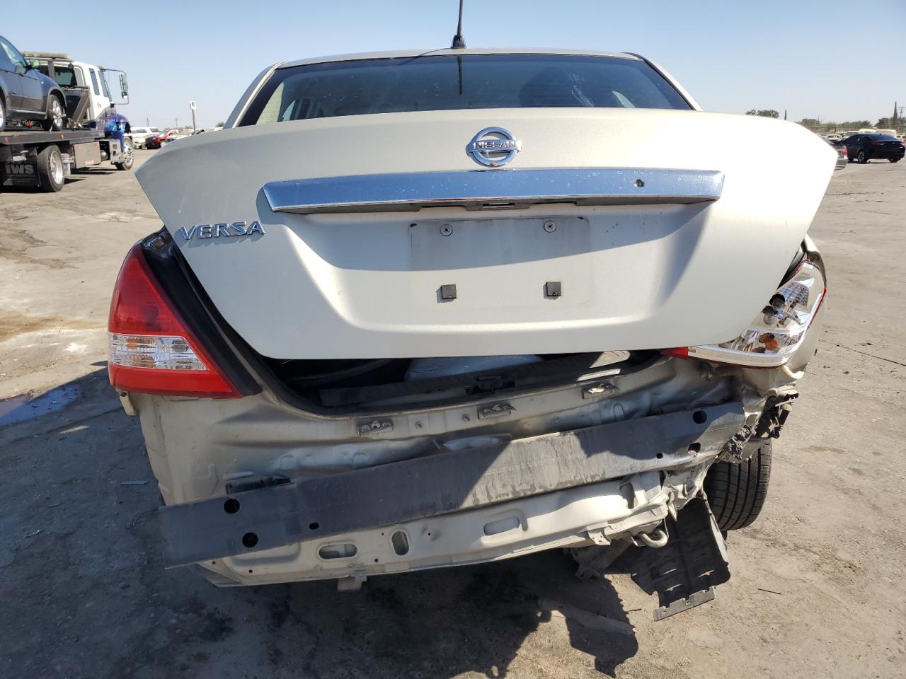 2008 Nissan Versa - Image 6