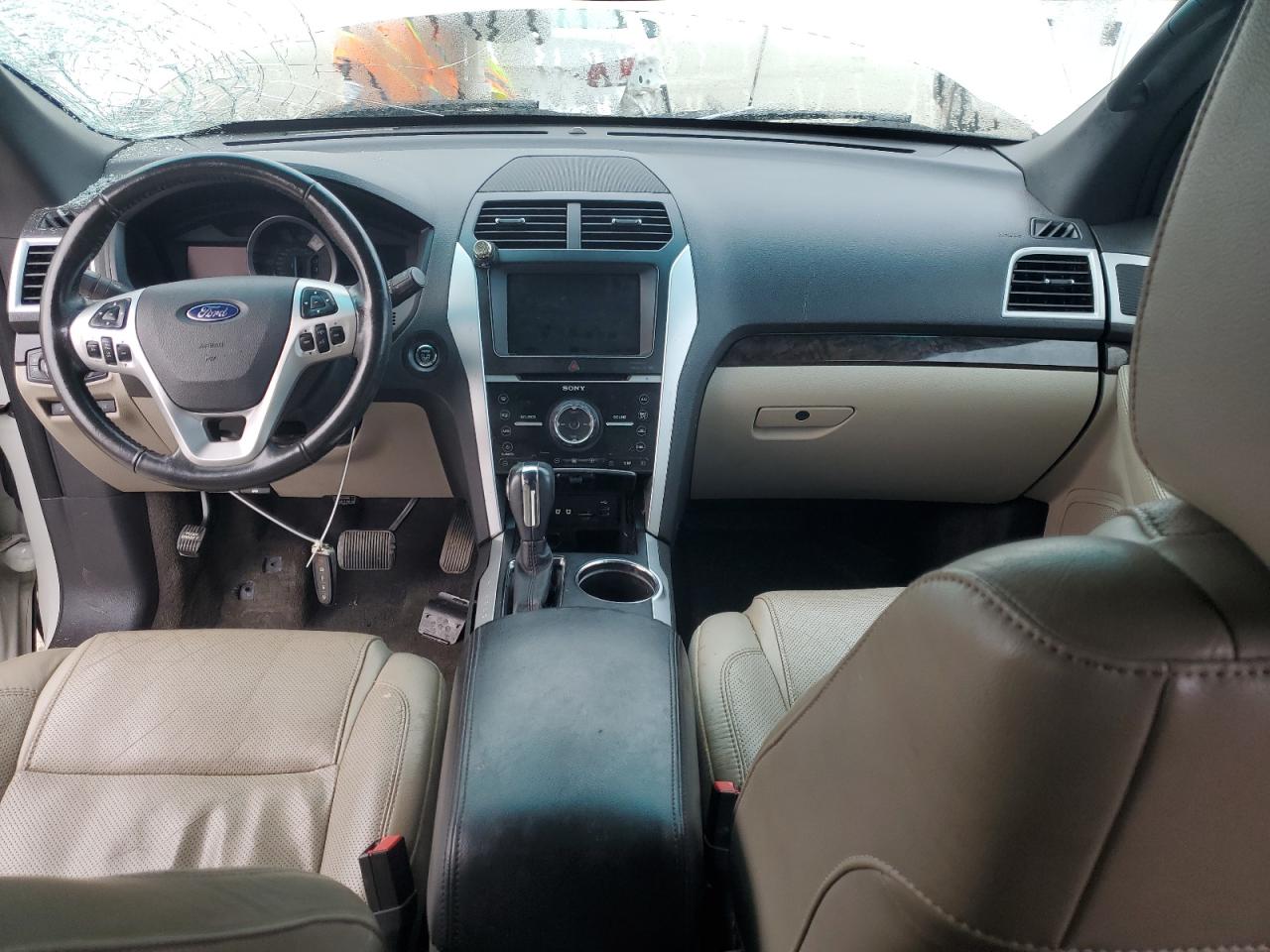 2011 Ford Explorer - Image 8