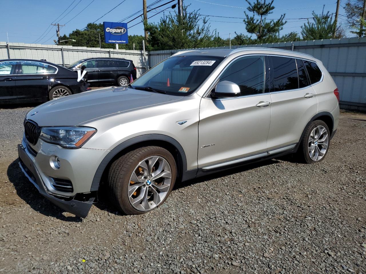 VIN 5UXWX9C56G0D92530 2016 BMW X3 no.1