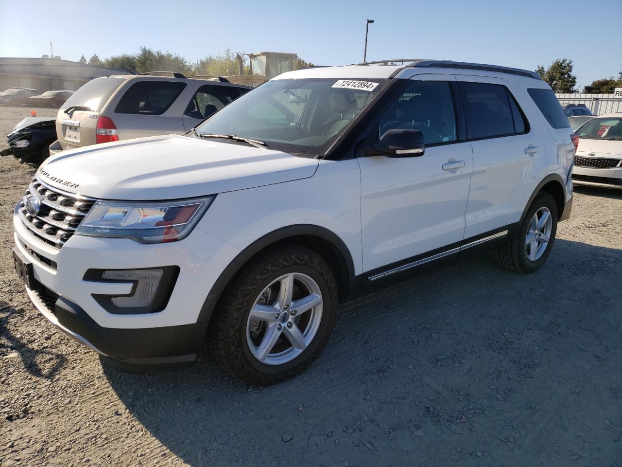 1FM5K8D86HGE39197 2017 FORD EXPLORER - Image 1