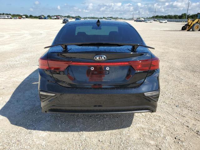 3KPF24AD8ME375676 Kia Forte FE 6