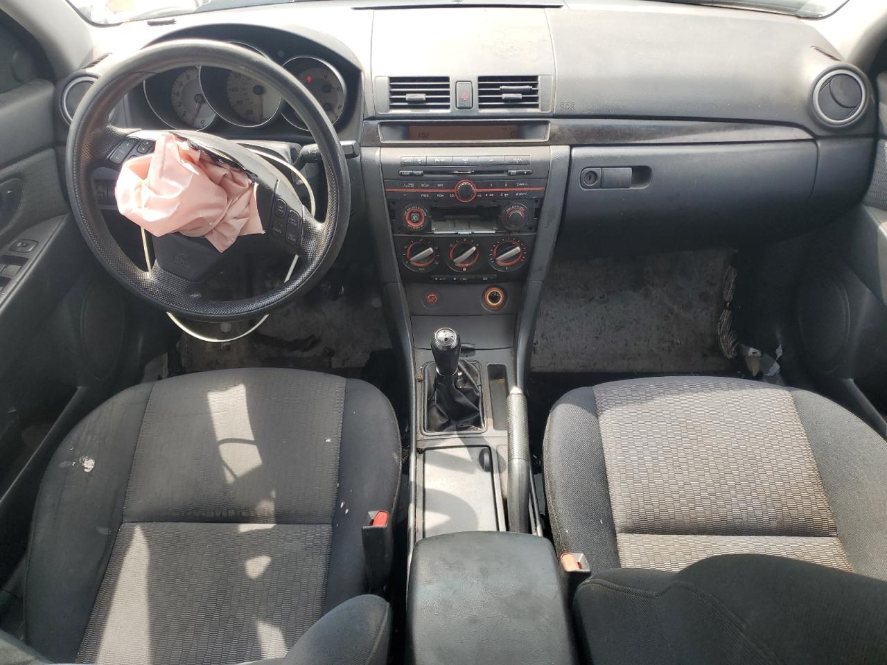 JM1BK12F271663780 2007 Mazda 3 I