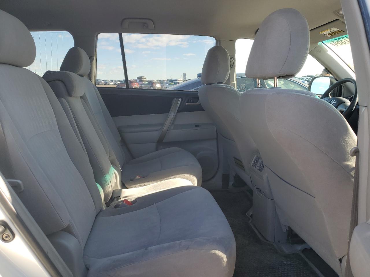 2008 Toyota Highlander - Image 11